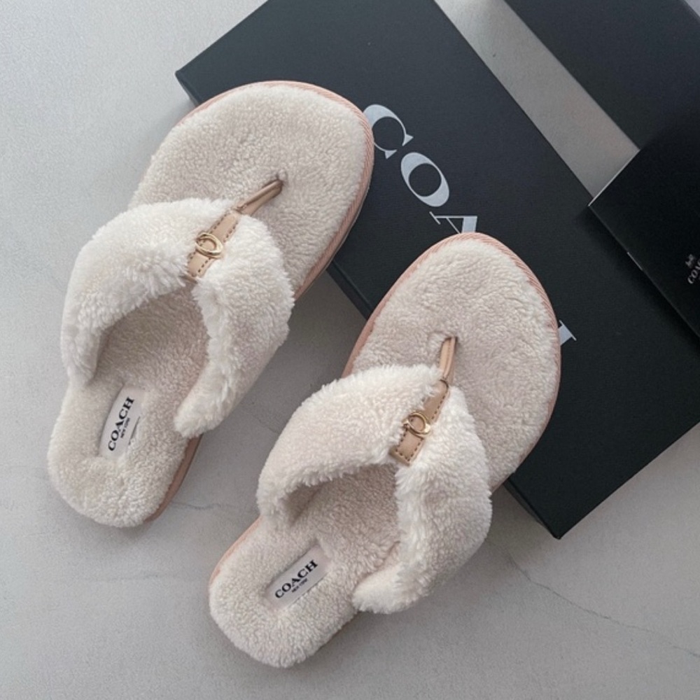 Coach Women's Cream Fuzzy Flip Flop